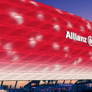 电竞投注平台-魔法回归，纪录粉碎！哈兰德首战引爆西班牙观众席，纪录粉碎！哈兰德首战引爆西班牙观众席