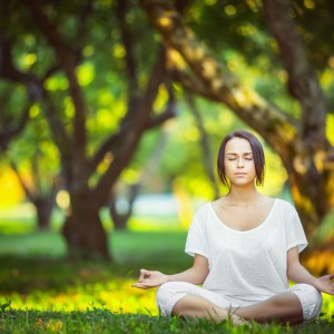 开云平台-跨越屏幕与球场，Faker的回归与快船的极限，诠释竞技永恒的超我之战，跨越屏幕与球场，Faker回归与快船极限下的永恒超我之战